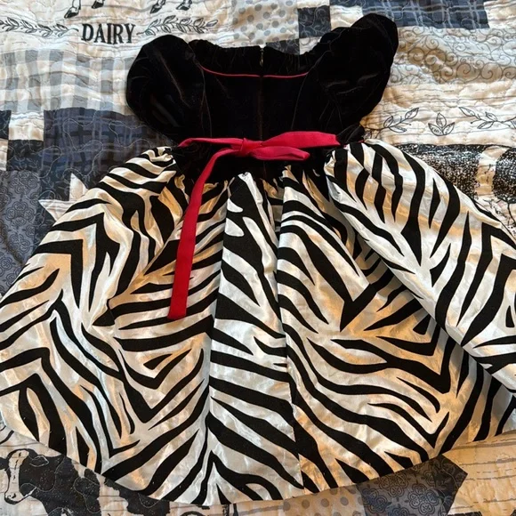 ❄️sale❄️ Dress - Picture 3 of 4